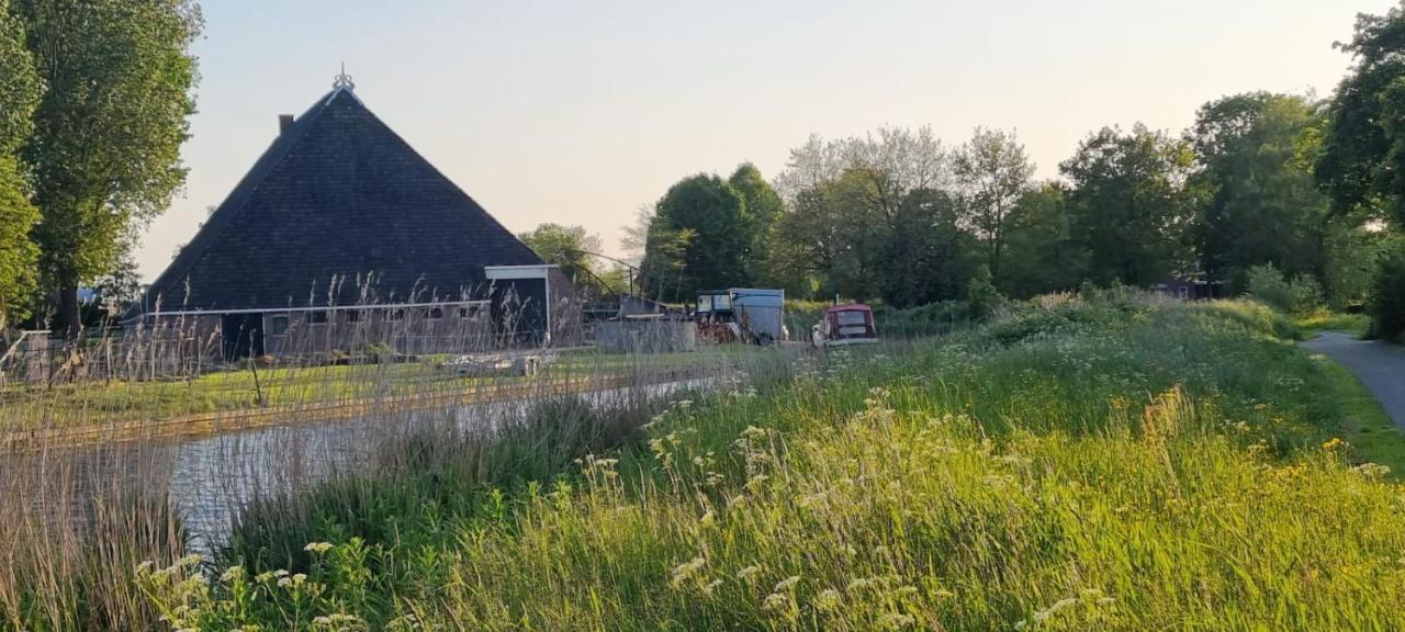 Logement De Garage Sneek Kültér fotó
